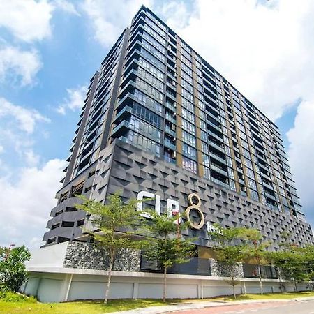 Cube 8 Teens Taman Mount Austin Apartment By Uha Johor Bahru Extérieur photo